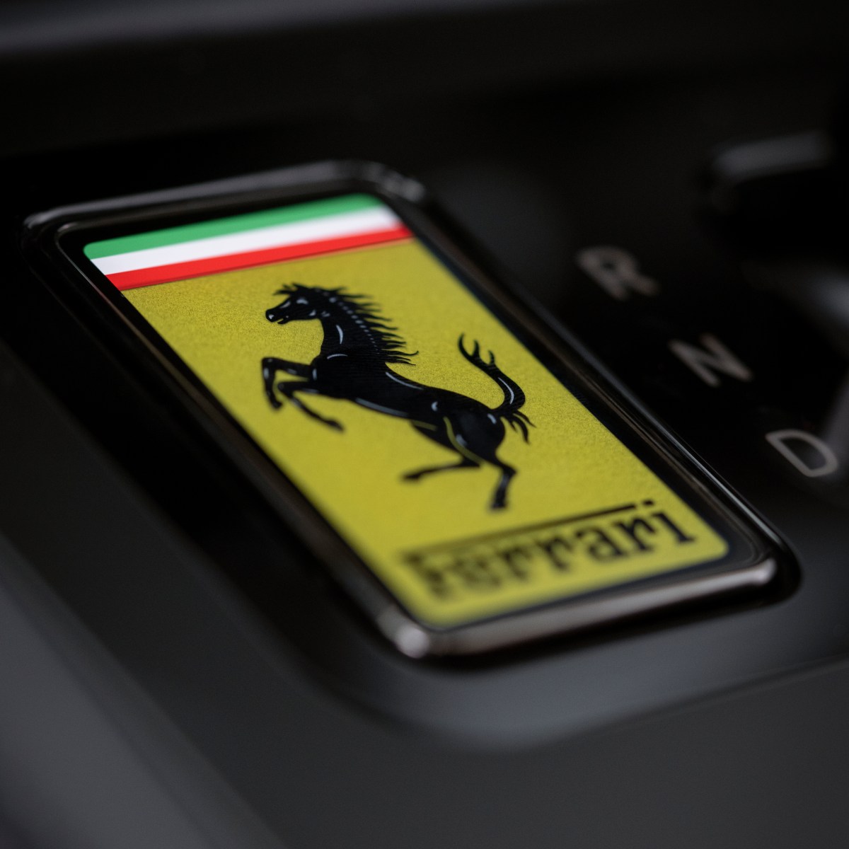 Ferrari Luce: il pomo della&nbsp;discordia