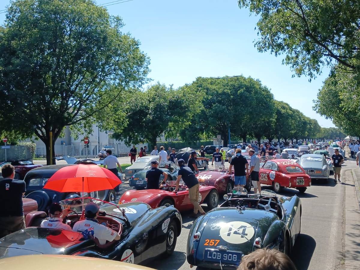 1000 miglia, arrivo a Brescia per l’edizione 99